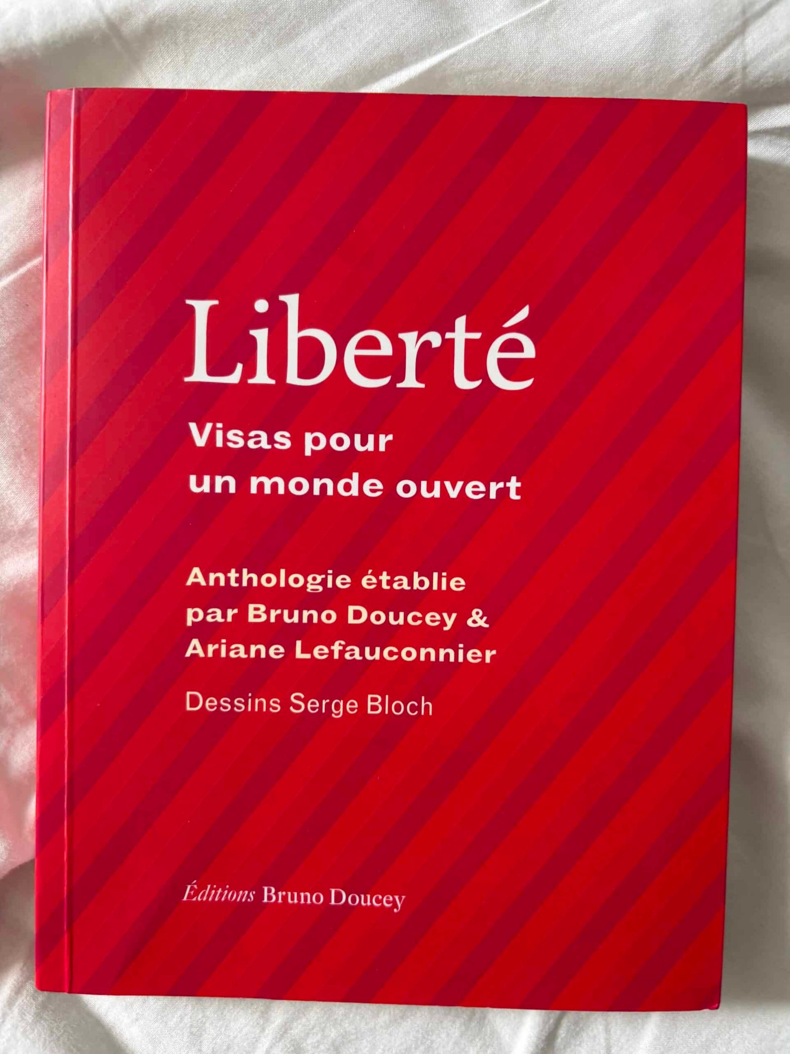 Liberté, visas pour un monde ouvert — anthologie Printemps des Poètes 2026 — Mae Paul